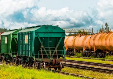 Укрзализныця повышает стоимость аренды зерновозов в 2022 году